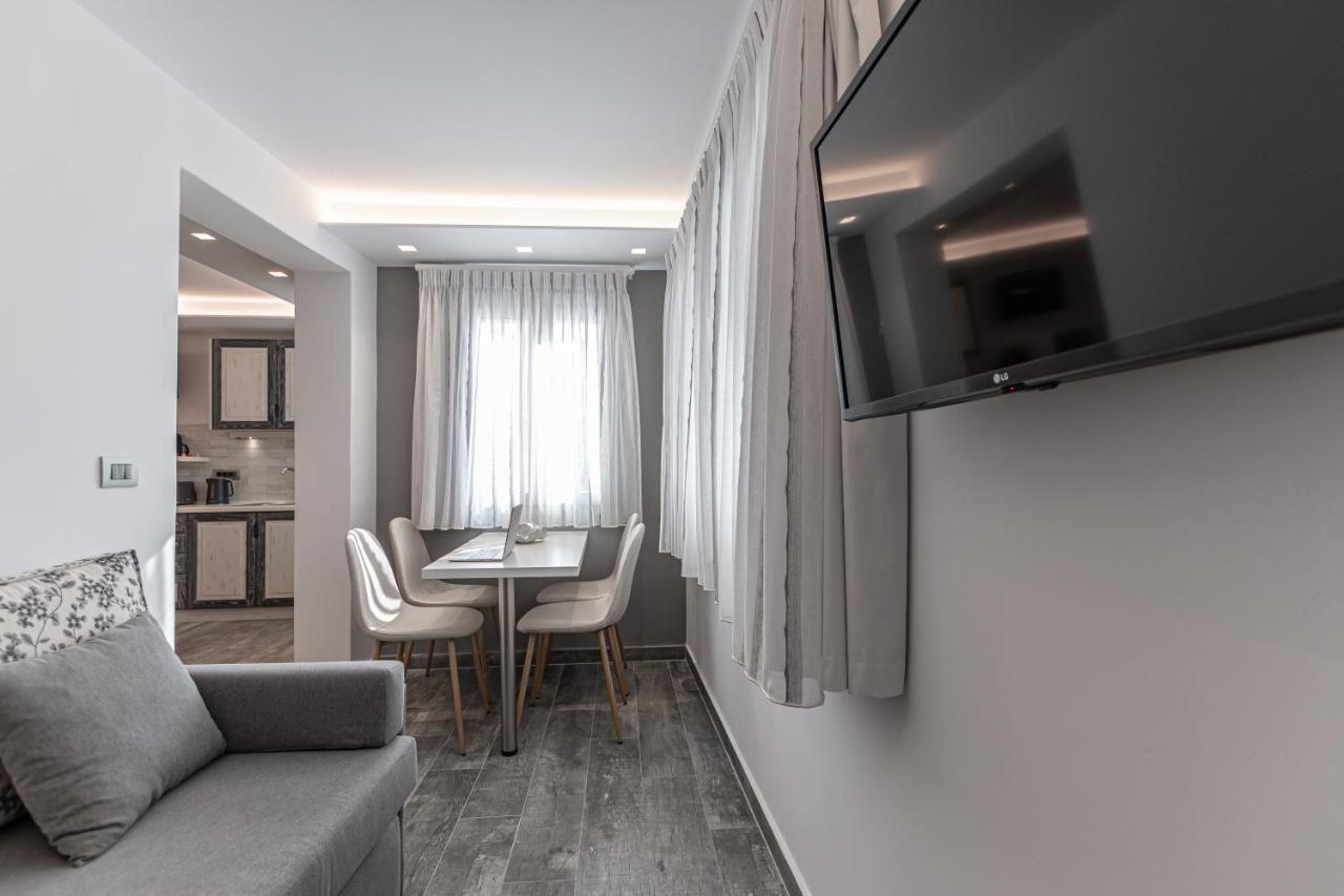 Mariet Naxos Spa & Suites Naxos City Exterior photo